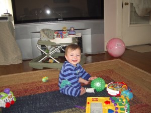 christophers-sitting-up-3-9-09-002